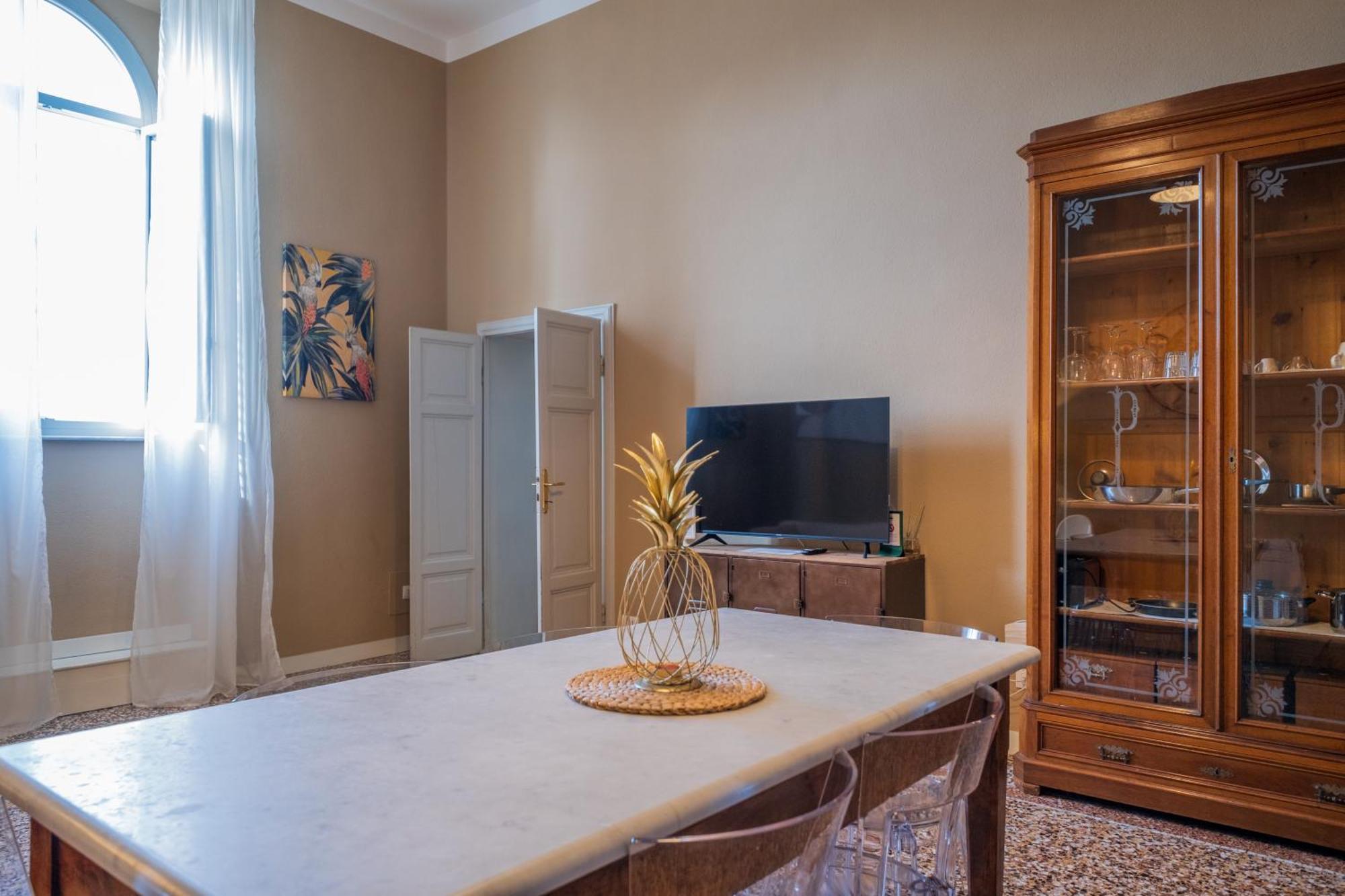 Lungarno Buozzi 7 Apartments 피사 외부 사진