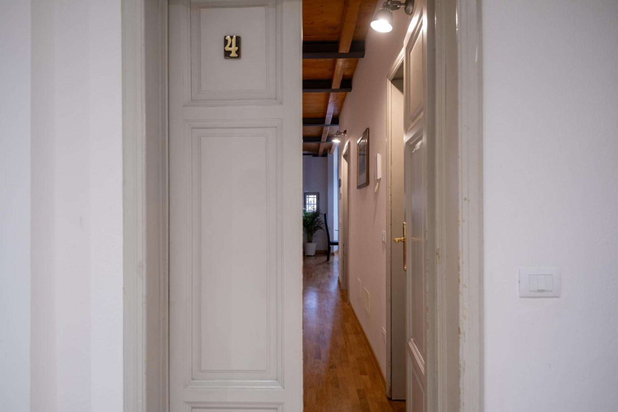 Lungarno Buozzi 7 Apartments 피사 외부 사진