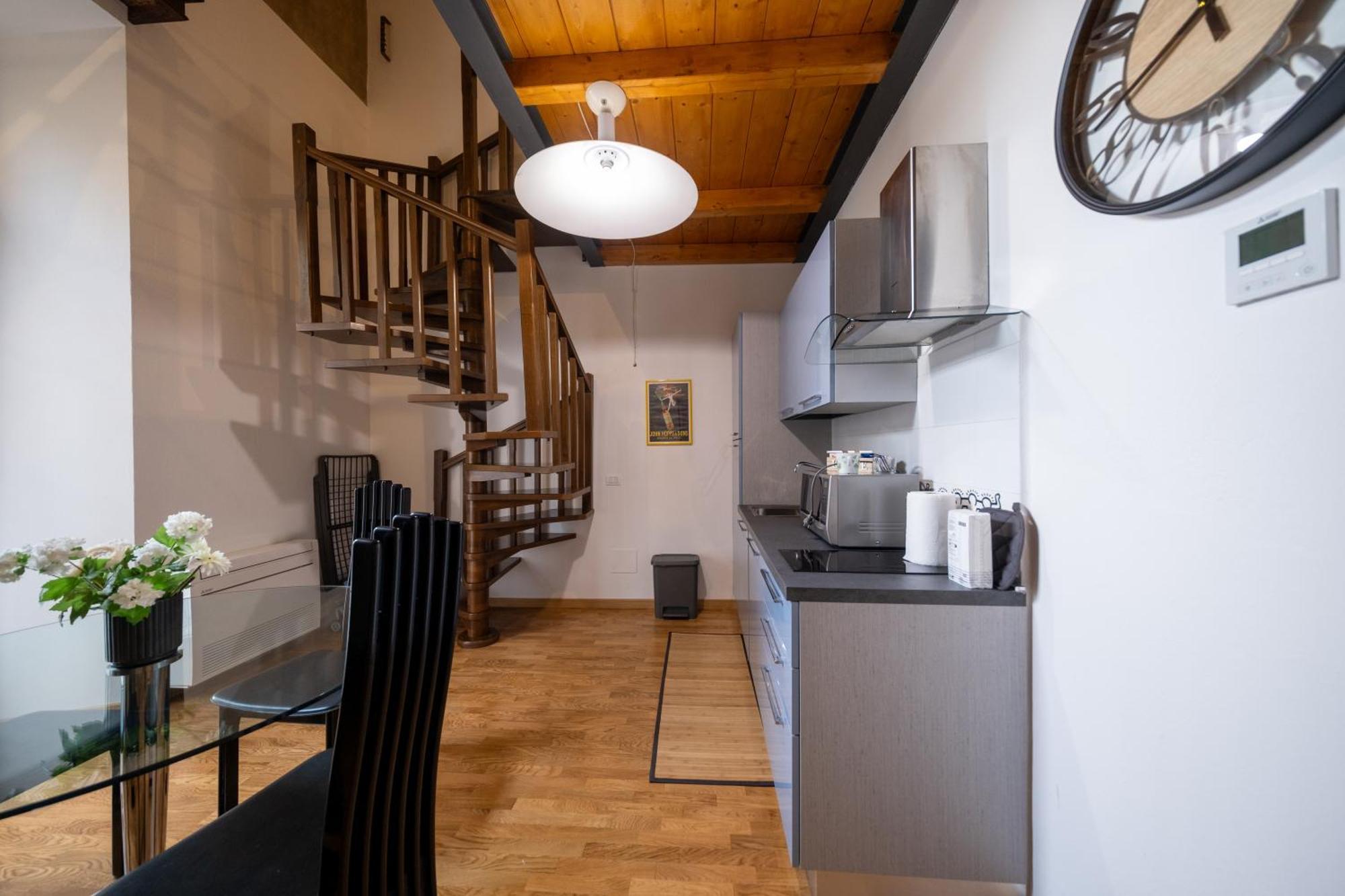 Lungarno Buozzi 7 Apartments 피사 외부 사진