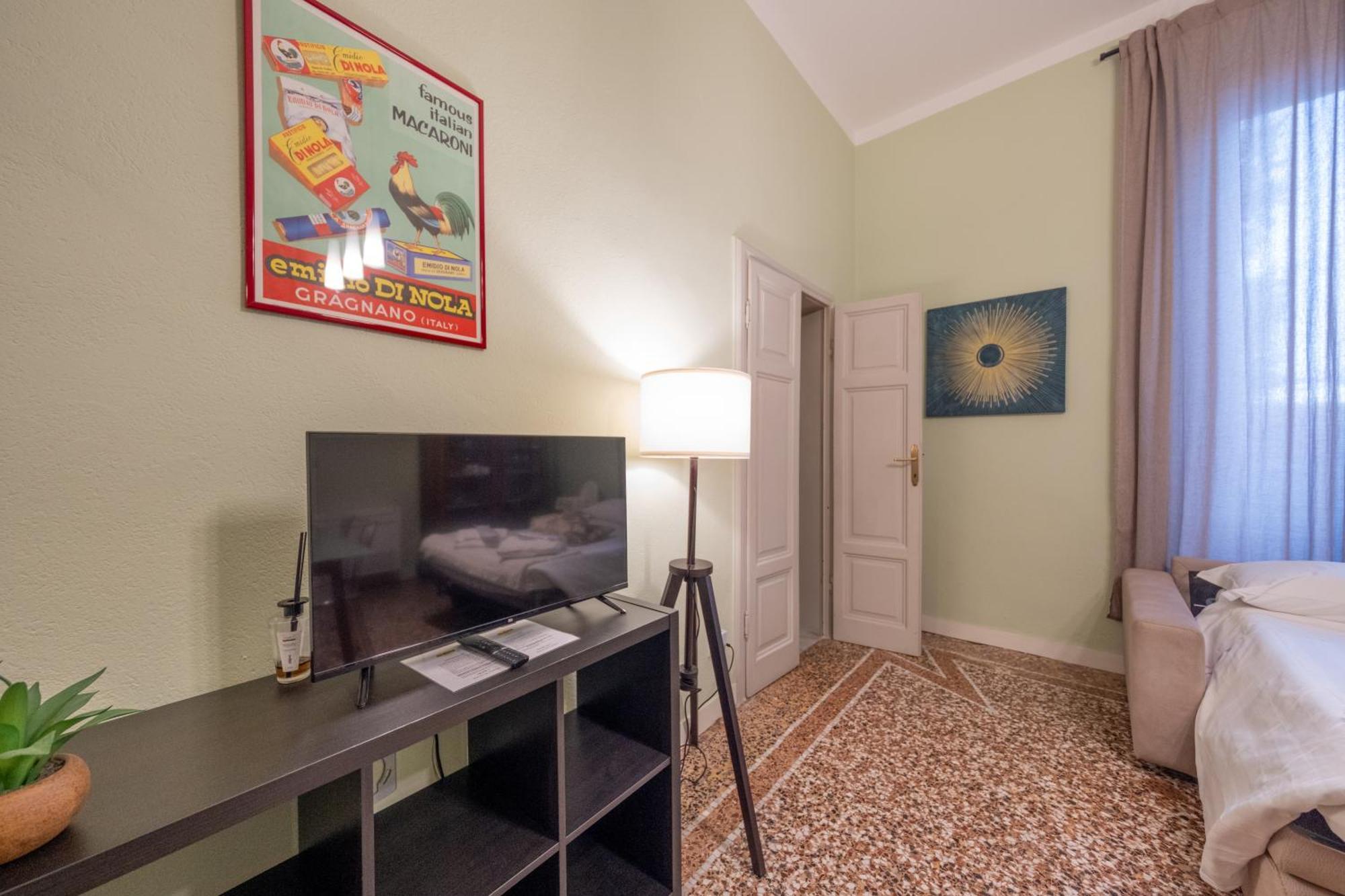 Lungarno Buozzi 7 Apartments 피사 외부 사진