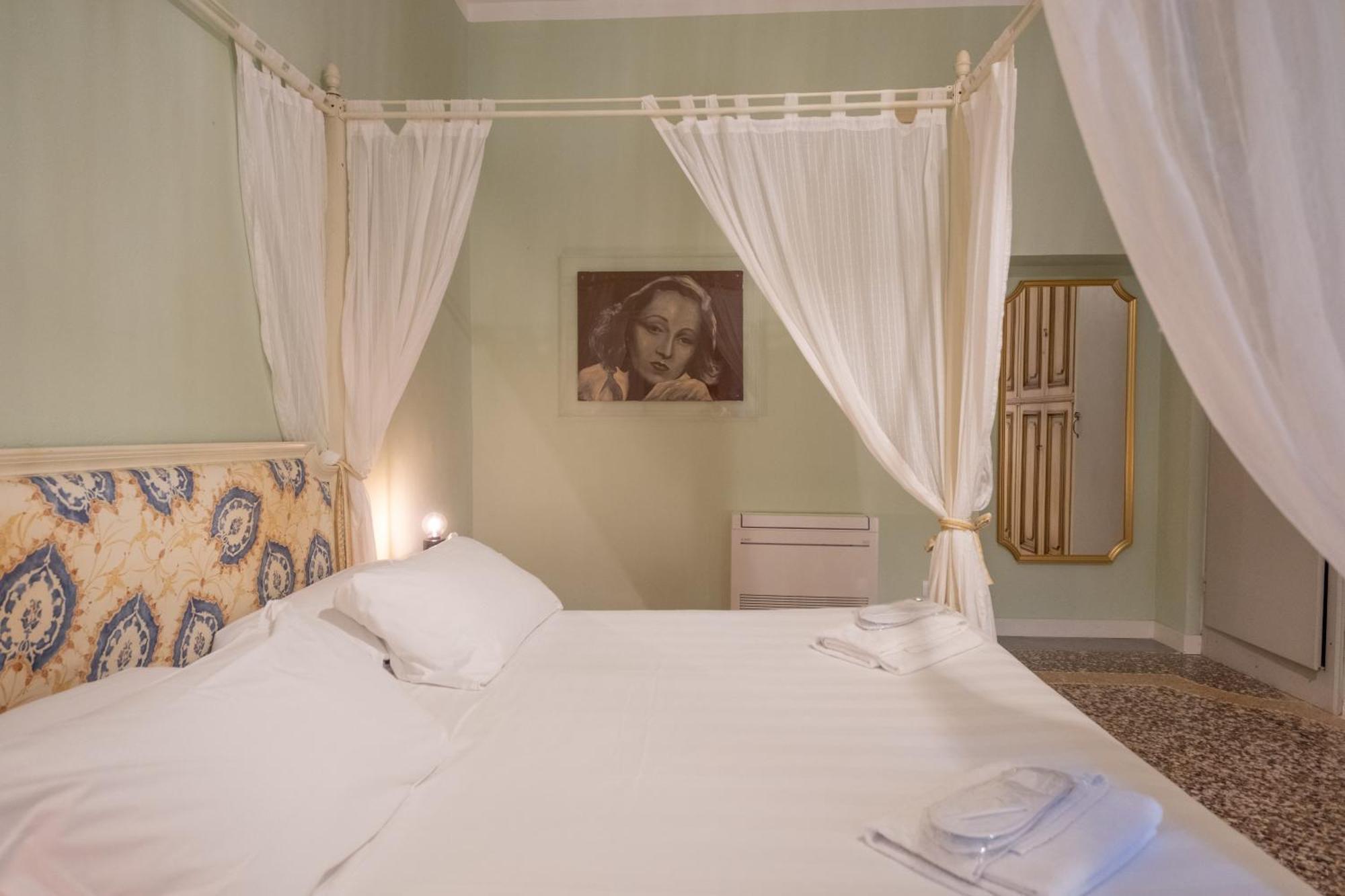 Lungarno Buozzi 7 Apartments 피사 외부 사진